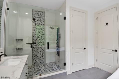25 Wellington Avenue Millburn NJ 07078