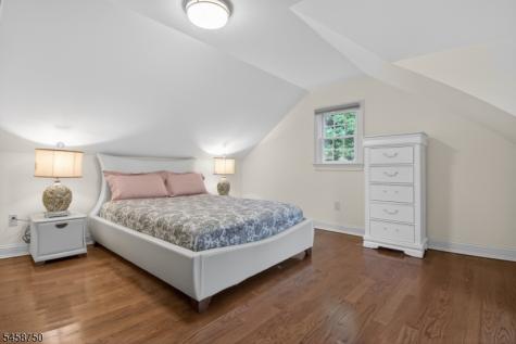 25 Wellington Avenue Millburn NJ 07078