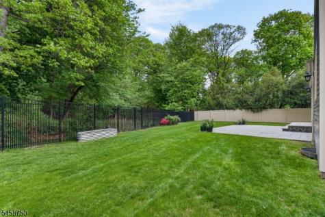 25 Wellington Avenue Millburn NJ 07078