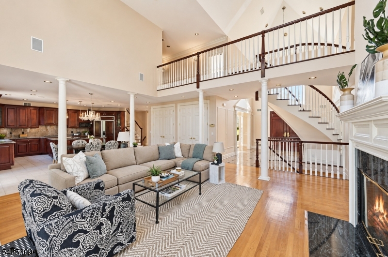 54 Burnet Hill Road Livingston NJ 07039