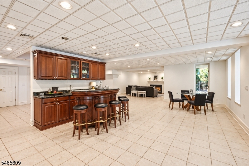 54 Burnet Hill Road Livingston NJ 07039
