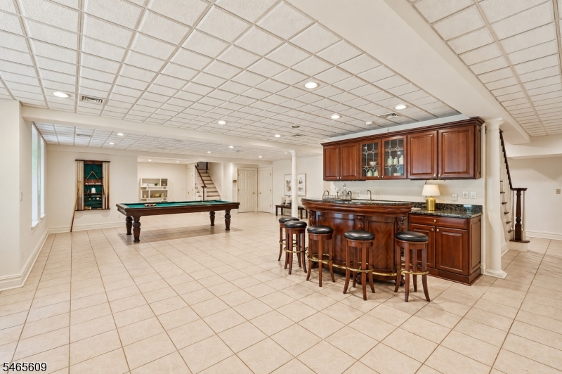 54 Burnet Hill Road Livingston NJ 07039