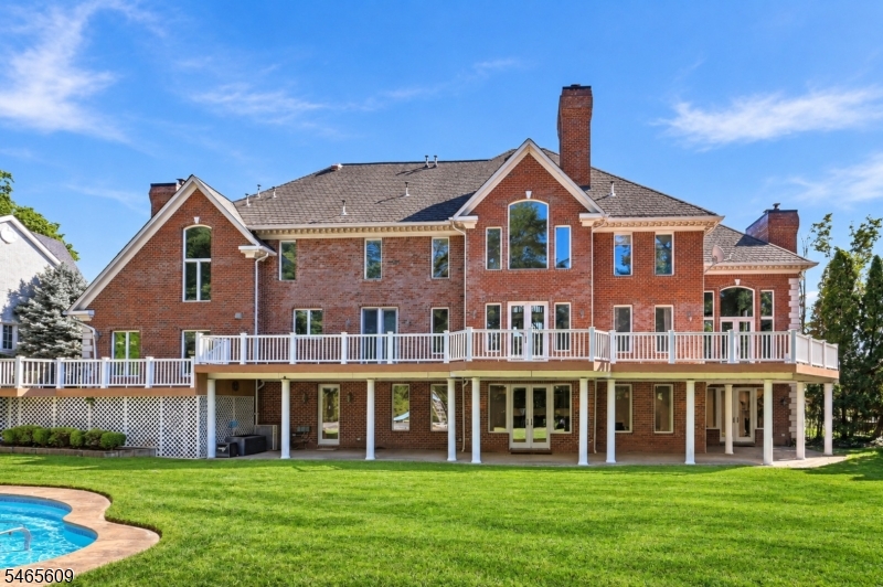 54 Burnet Hill Road Livingston NJ 07039