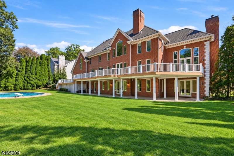 54 Burnet Hill Road Livingston NJ 07039