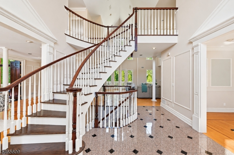 54 Burnet Hill Road Livingston NJ 07039