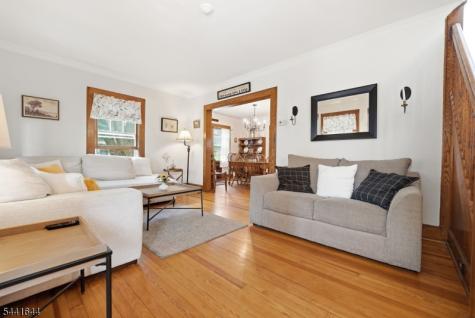 112 Grove Avenue Verona NJ 07044
