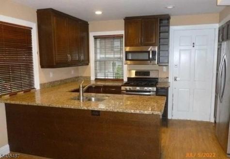 5 Aberdeen Place Fair Lawn NJ 07410