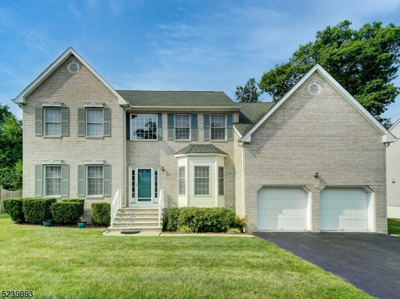 36 Fox Chase Lane Roxbury NJ 07852