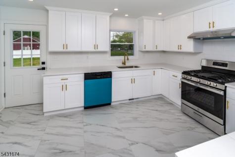 69 Fairmont Avenue Somerville NJ 08876