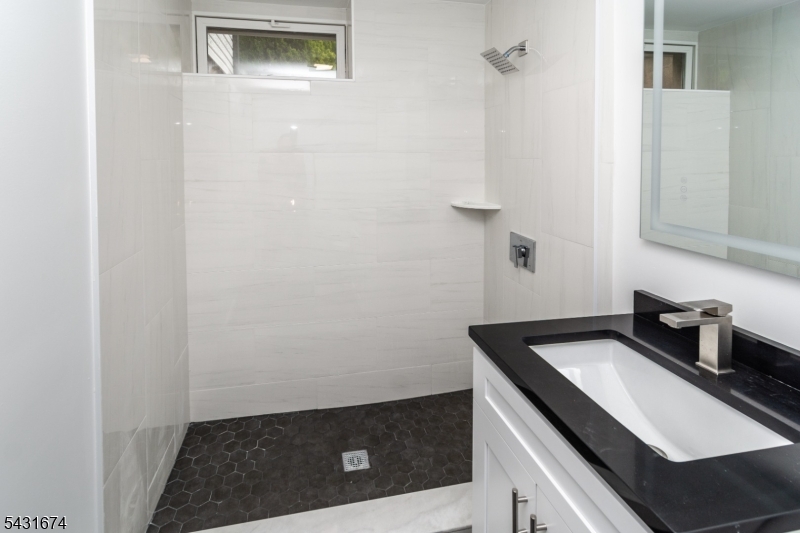 69 Fairmont Avenue Somerville NJ 08876