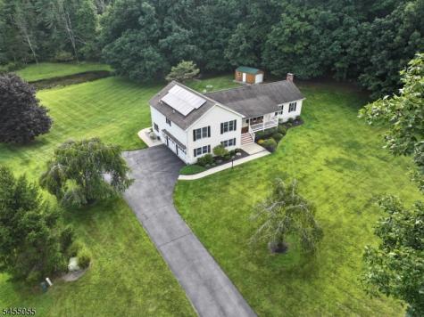 7 Twin Pond Road Montague NJ 07827