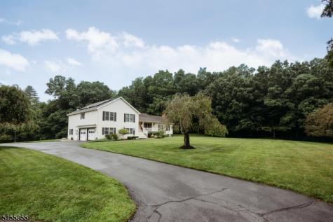 7 Twin Pond Road Montague NJ 07827