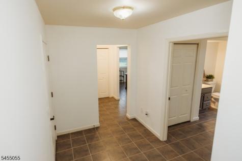 7 Twin Pond Road Montague NJ 07827