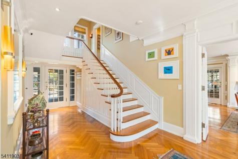 474 Park Street Montclair NJ 07043