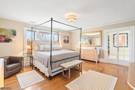 474 Park Street Montclair NJ 07043