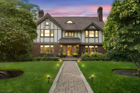 474 Park Street Montclair NJ 07043