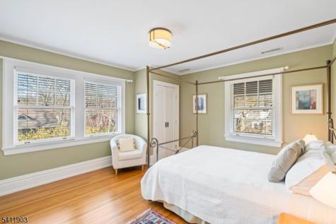 474 Park Street Montclair NJ 07043