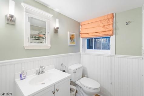 474 Park Street Montclair NJ 07043