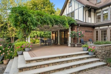 474 Park Street Montclair NJ 07043