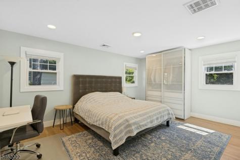 2 Tuers Place Montclair NJ 07043
