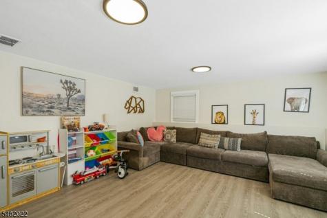 2 Tuers Place Montclair NJ 07043