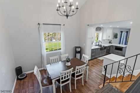 16 Crest Drive Washington NJ 07853