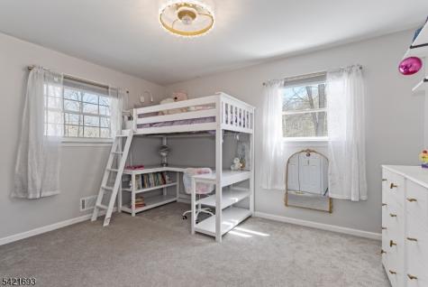 16 Crest Drive Washington NJ 07853