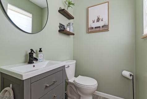 16 Crest Drive Washington NJ 07853