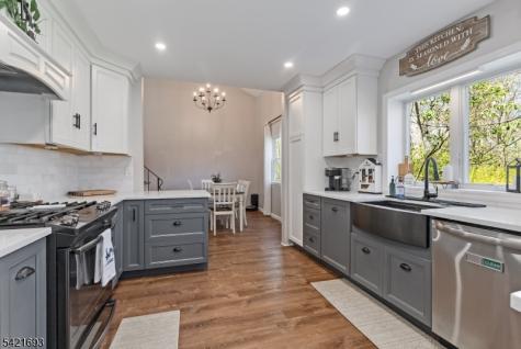 16 Crest Drive Washington NJ 07853
