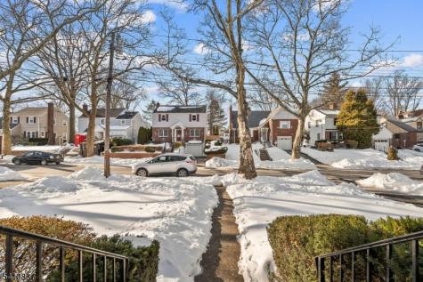 951 Darien Terrace Teaneck NJ 07666
