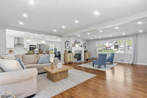 6 Exeter Street Parsippany-troy Hills NJ 07950