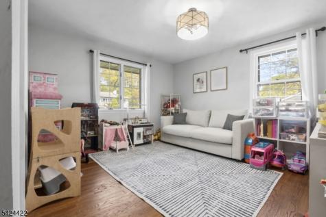 6 Exeter Street Parsippany-troy Hills NJ 07950