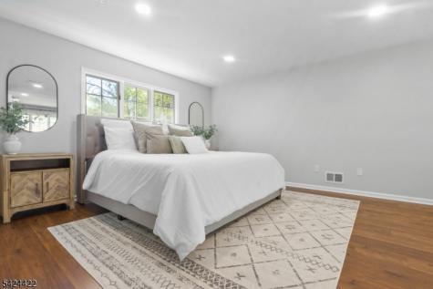 6 Exeter Street Parsippany-troy Hills NJ 07950