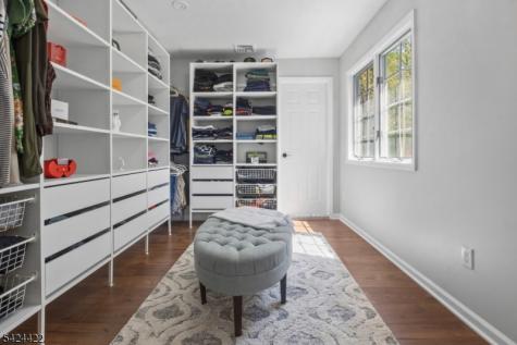 6 Exeter Street Parsippany-troy Hills NJ 07950
