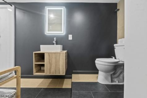 6 Exeter Street Parsippany-troy Hills NJ 07950