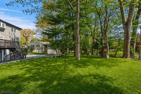 6 Exeter Street Parsippany-troy Hills NJ 07950