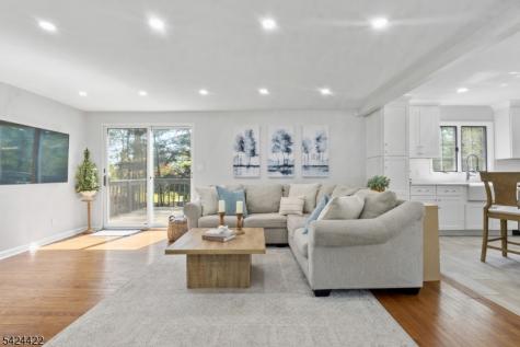 6 Exeter Street Parsippany-troy Hills NJ 07950