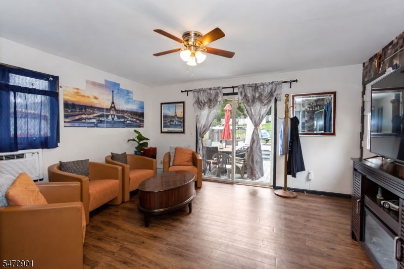39 Clinton Street Newton NJ 07860