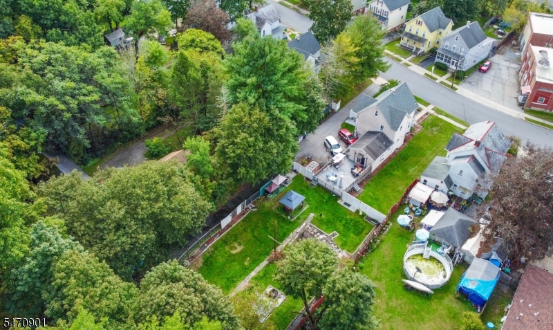39 Clinton Street Newton NJ 07860