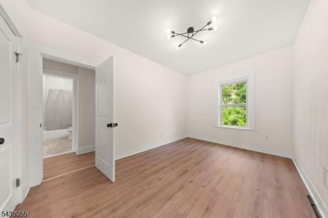 216 N Maple Avenue East Orange NJ 07017