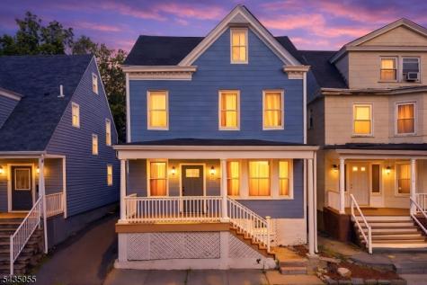 216 N Maple Avenue East Orange NJ 07017