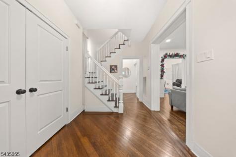 216 N Maple Avenue East Orange NJ 07017