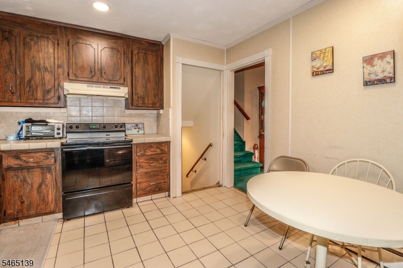 97 Sterling Drive Woodbridge NJ 07067