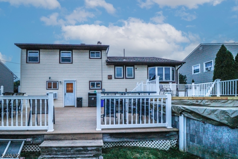 97 Sterling Drive Woodbridge NJ 07067
