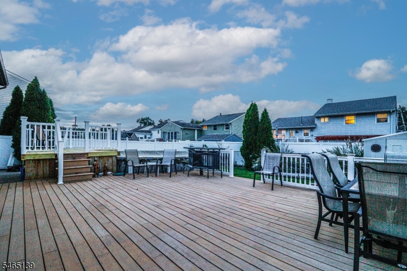 97 Sterling Drive Woodbridge NJ 07067