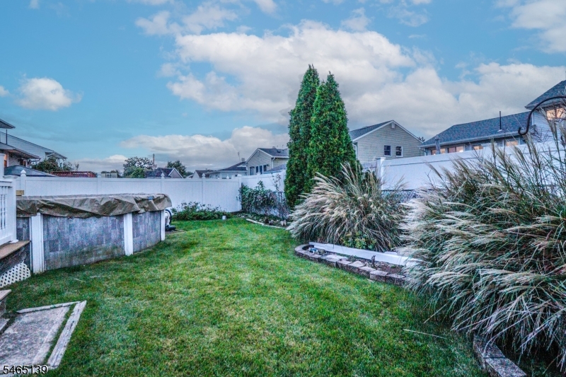 97 Sterling Drive Woodbridge NJ 07067