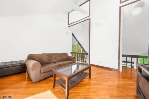 48 Van Lieus Road East Amwell NJ 08551