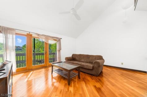 48 Van Lieus Road East Amwell NJ 08551