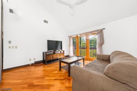 48 Van Lieus Road East Amwell NJ 08551