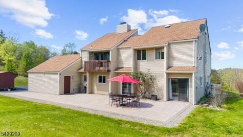 48 Van Lieus Road East Amwell NJ 08551